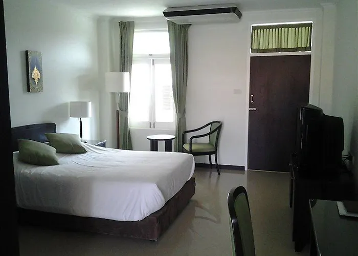 Capital Mansion - Sha Certified Bangkok