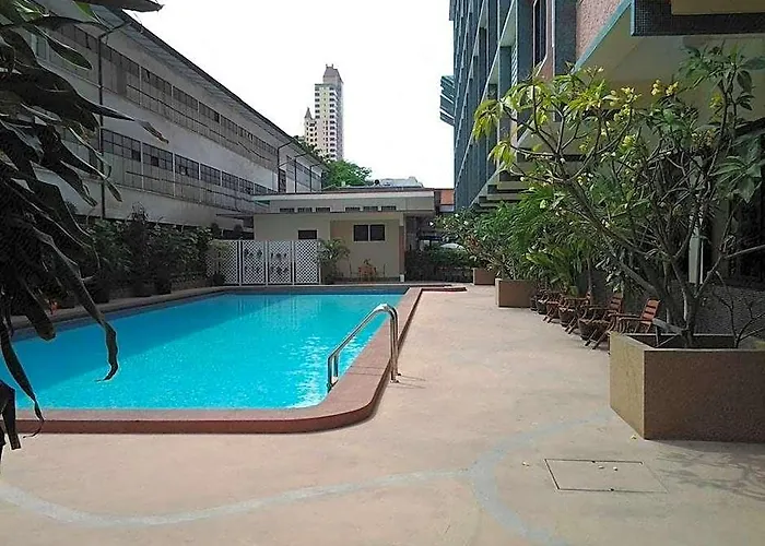 Capital Mansion - Sha Certified Hotel Bangkok